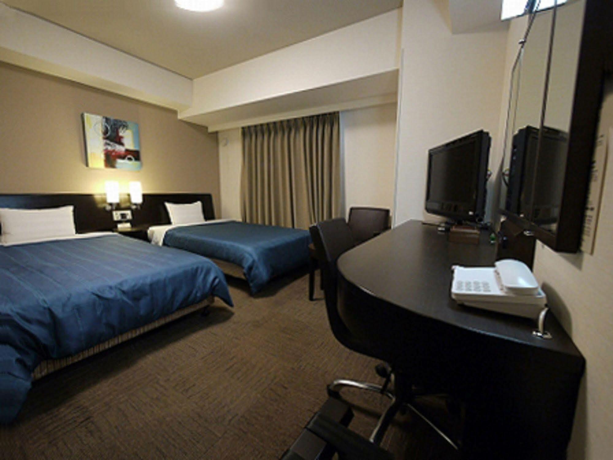 Hotel Route-Inn Ashikaga Ekimae Dış mekan fotoğraf